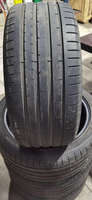 Dunlop Sportmaxx RT2 245/40/18 vara