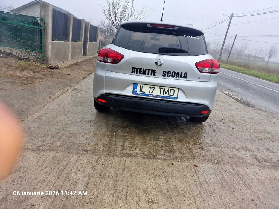 Vand Renault Clio 4 agreat scoala de soferi