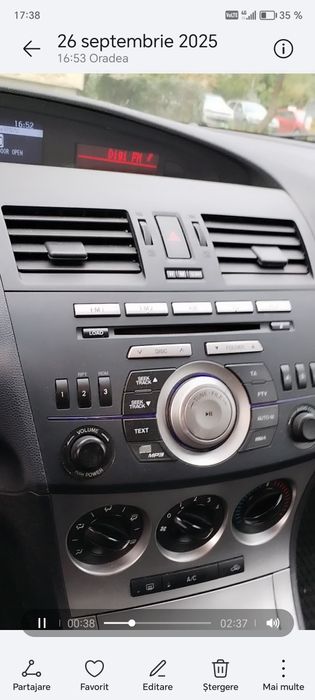 Vând Mazda 3, întreținut, aflat în stare bună.