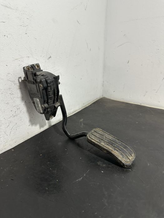 Pedala acceleratie Volkswagen Vw sharan 1.9 TDI AUY ASZ 116cp 131cp