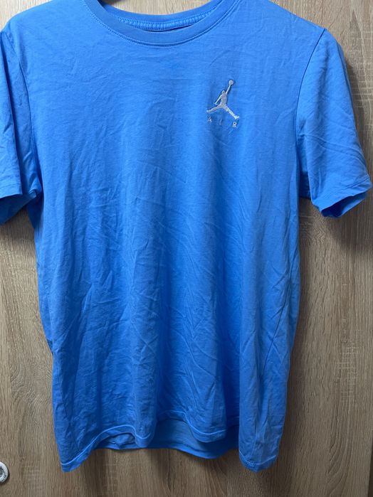 tricou jordan albastru