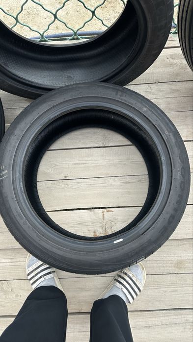 шина 245/45/18RR