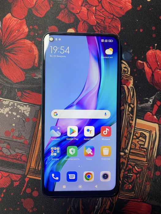 Продам redmi note 9