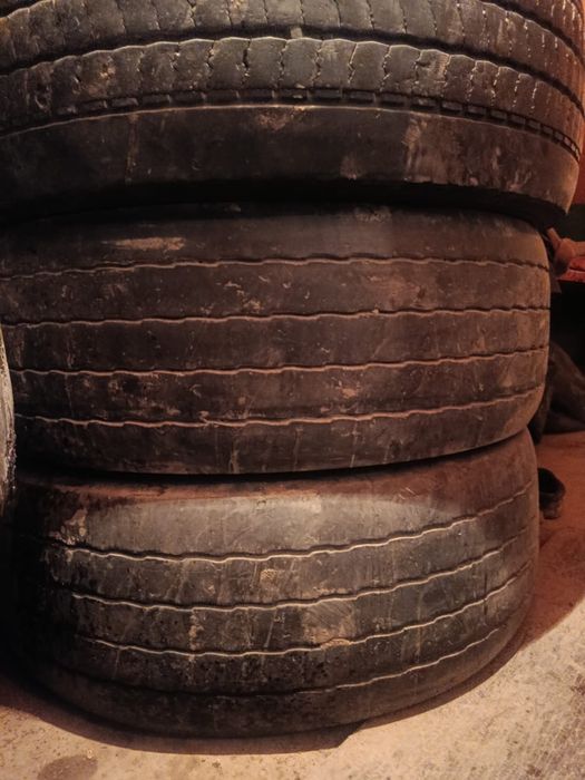 Грузовые шины разные цены