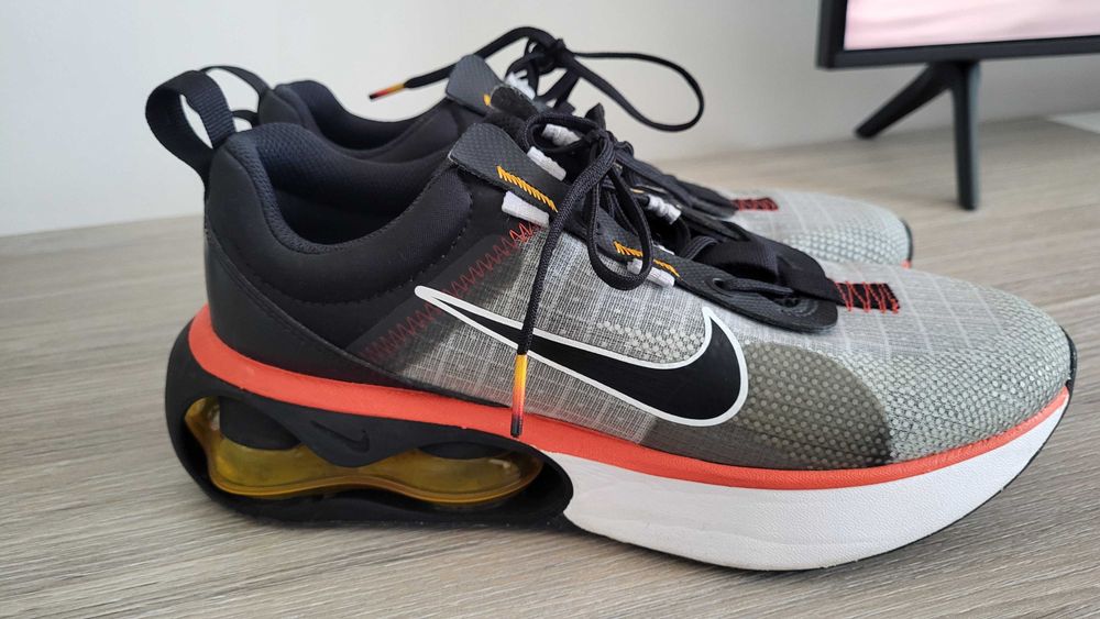 Adidasi Nike air max