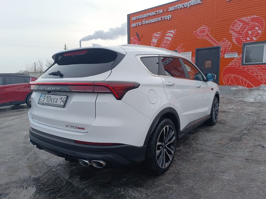 Продам Jetour X70plus