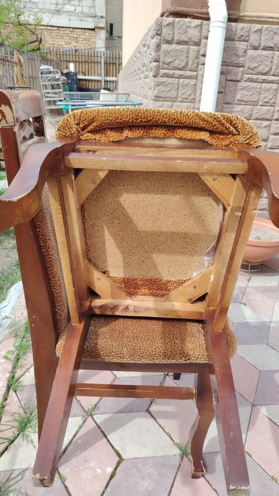 Стулья для гостиной