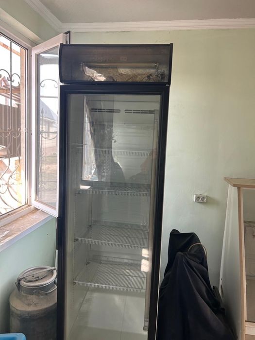 Продам холодильник