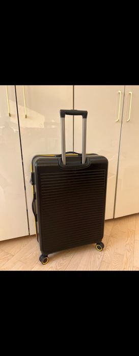 Чемодан 20 келаграмовый