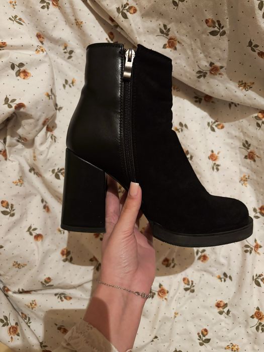 полусапожки на каблуках