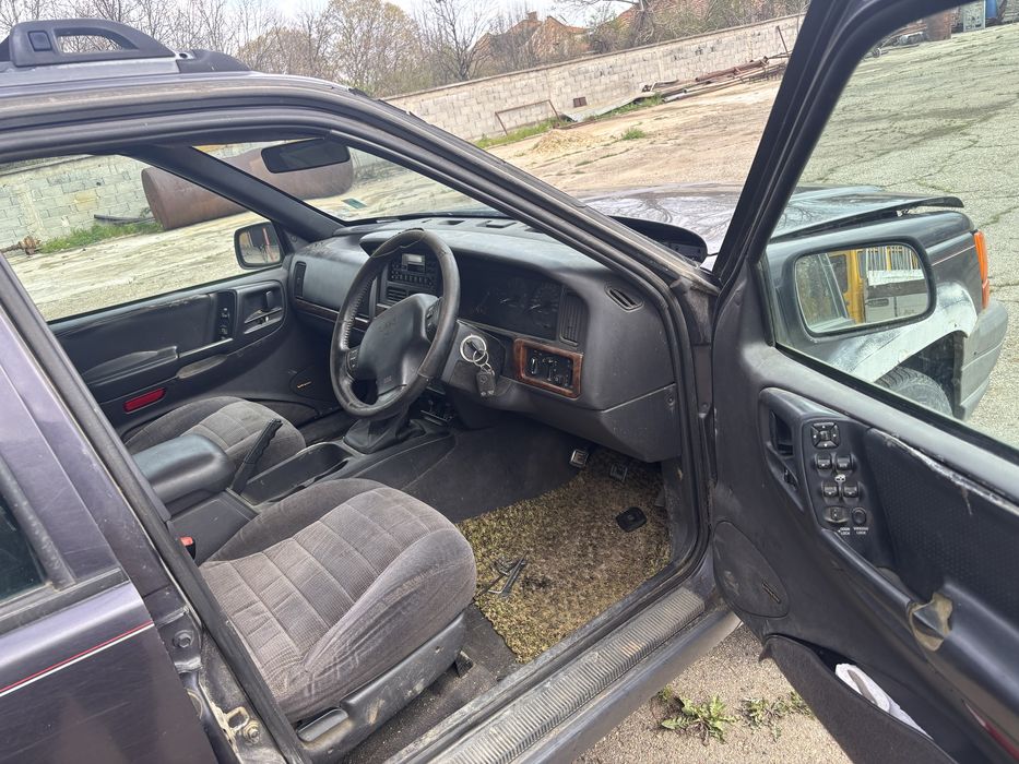 Jeep cherokee 2.5d 1997 на части!