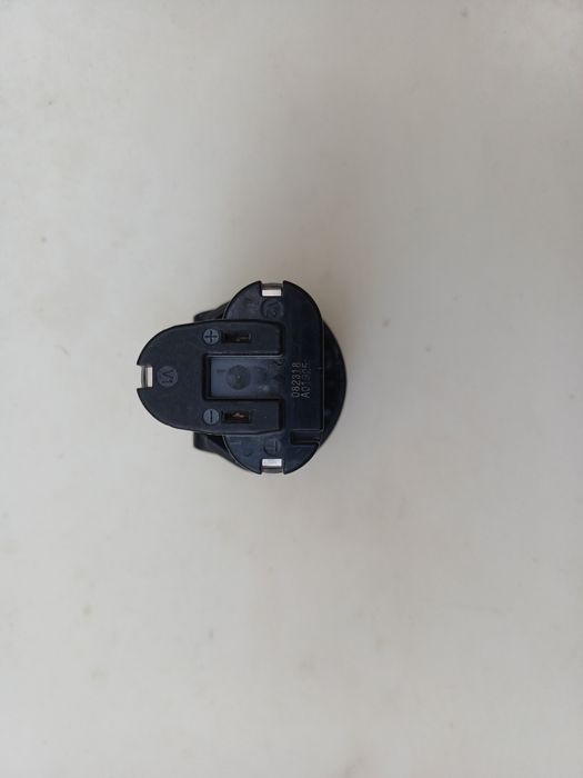 Baterie Makita 10,8v  12v in stare buna. Este testata