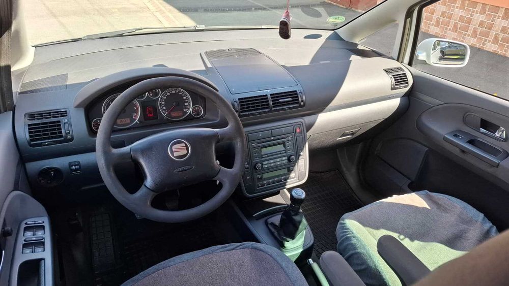 Seat Alhambra 2.0 TDI 140cp 2006 - 7 locuri, inmatriculata, stare buna