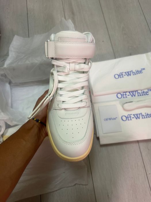 Off White Out Of Office