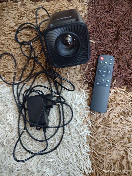 Проектор за домашно кино