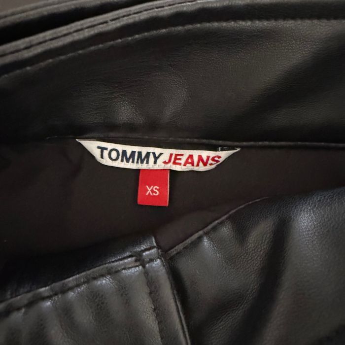 Кожена пола Тоmmy Jeans