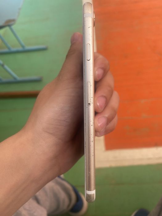 Ipnone 7 32гб состояние хороший