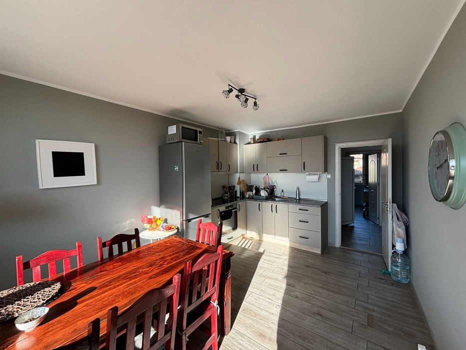 ТРИСТАЕН 100 кв.м., град Карлово