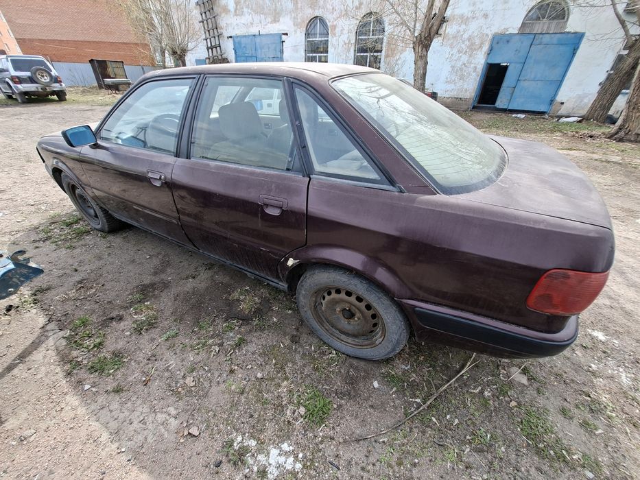 Продалм ауди б4  20 инжектор