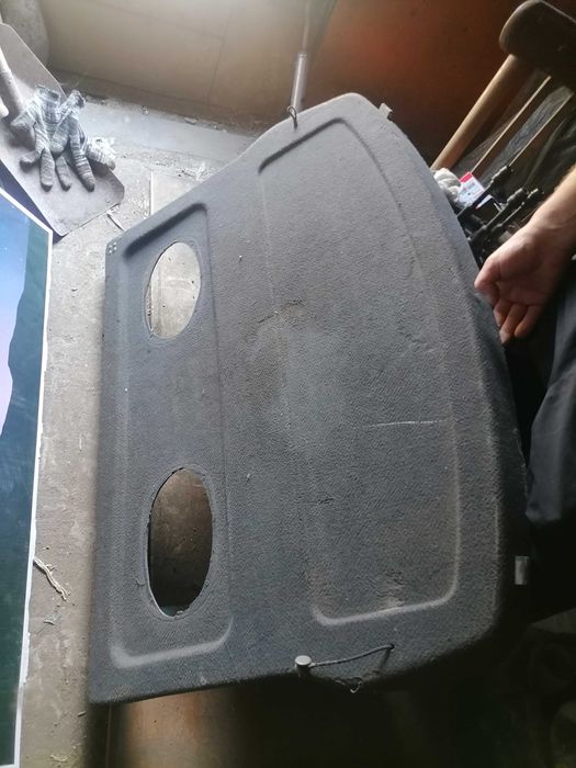 Продам полку в богажник мазда кронус