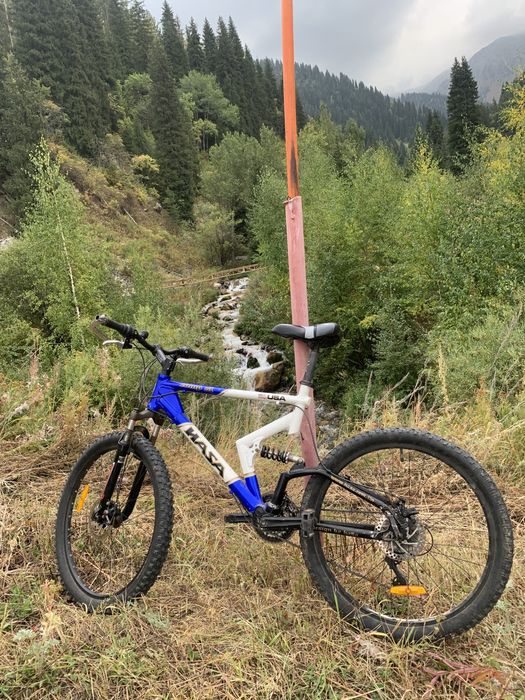 Велосипед горный двухподвес