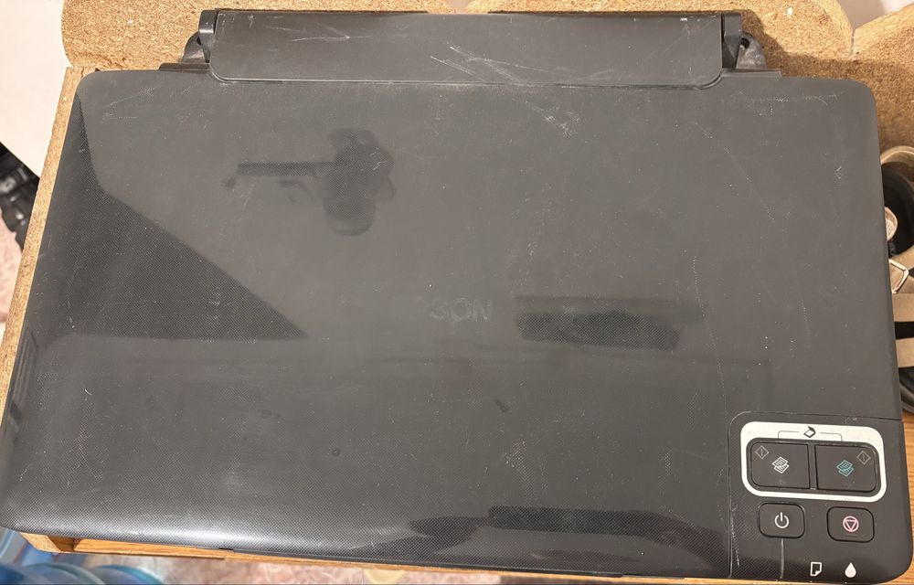 Продам Принтер-сканер EPSON Stylus SX130