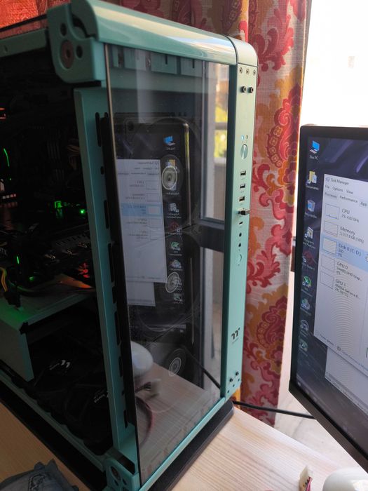 PC i7-8700K 32GB DDR4 3060Ti 500GB SSD