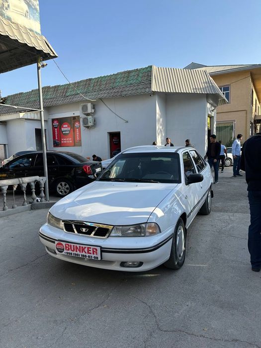 Nexia 1 xolati yaxshi. Naqtga sotiladi 3500 doll Nexia 1 xolati yaxshi