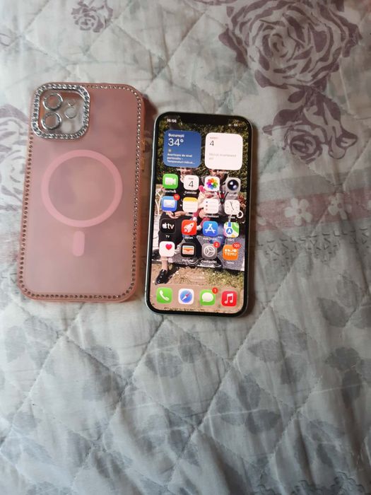 Vând iphone 12 64gb