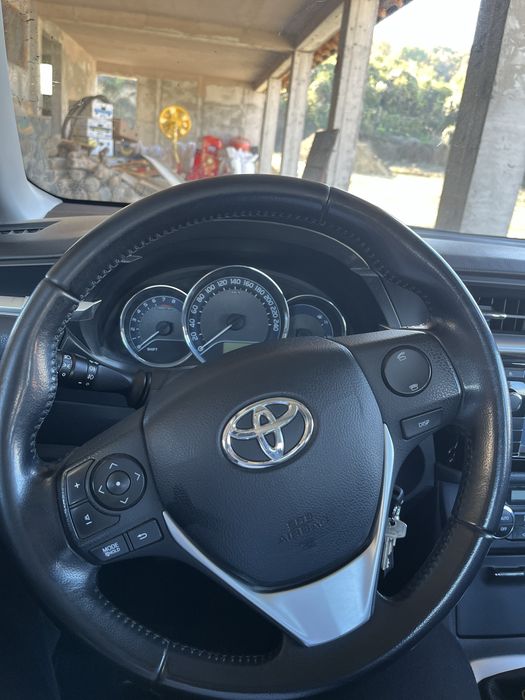 TOYOTA Corolla 2015 — imagine 5