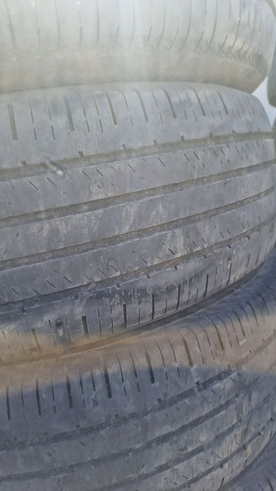 Продам комплект шин 225-65 r17