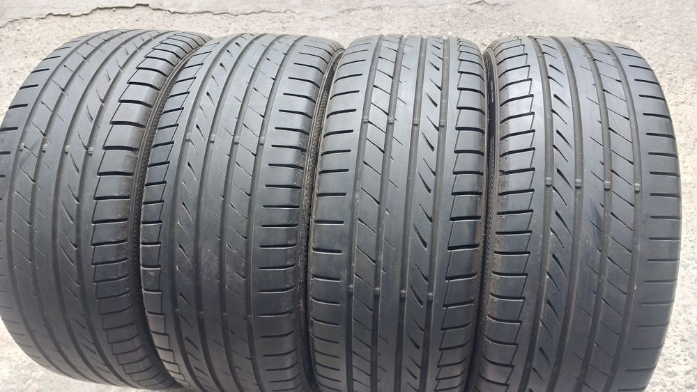 Летни гуми 215/45/18 Dunlop SP Sport Maxx 4 броя