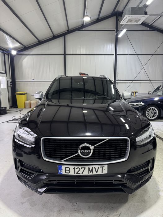 Volvo XC90 T8 Hibrid R-Design AWD 7 Locuri Full