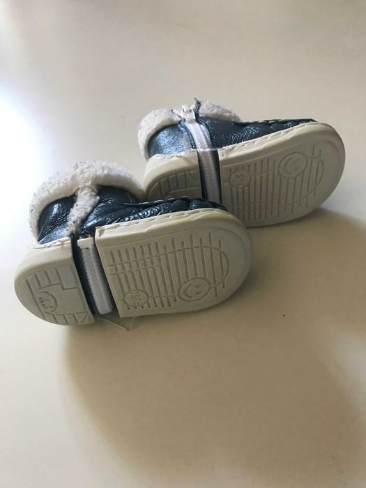 Бебешки буйки Колев и Колев