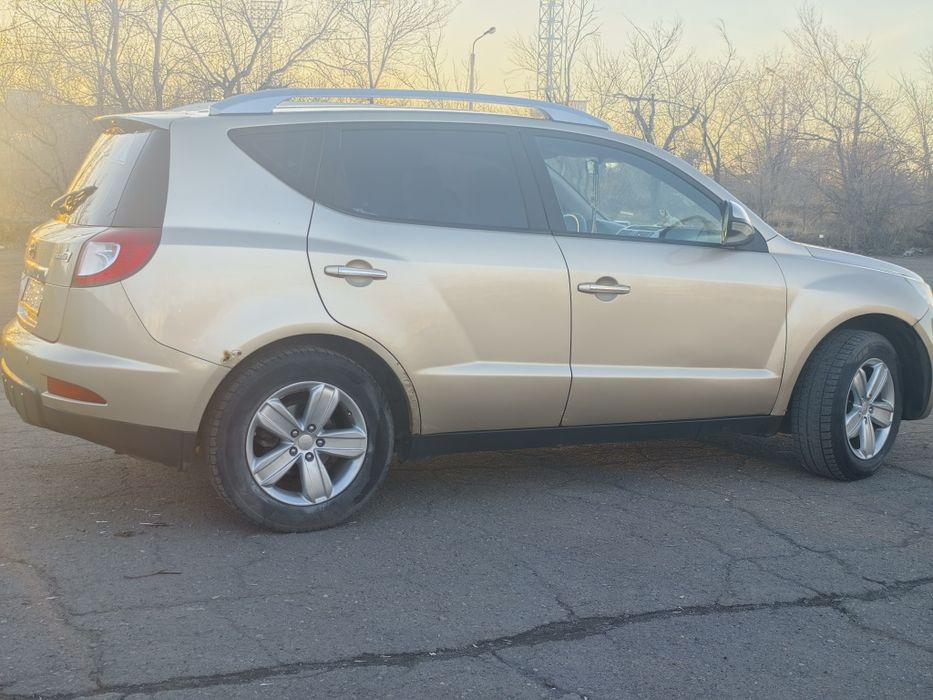 Продам geely emgrand x7