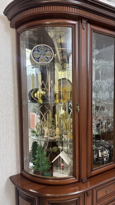 Продам комод стена две штуки