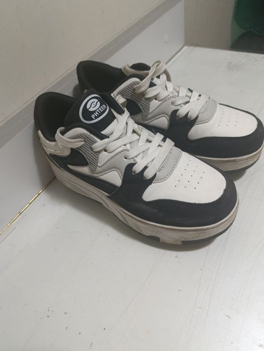 Adidași copii cu role