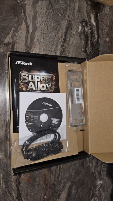 Vand placa de baza ASRock H110M-DGS 3.0
Placa este noua!