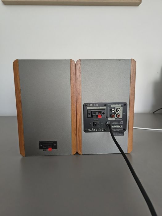 Edifier R1280T – Sistem audio 2.0 – 42W RMS