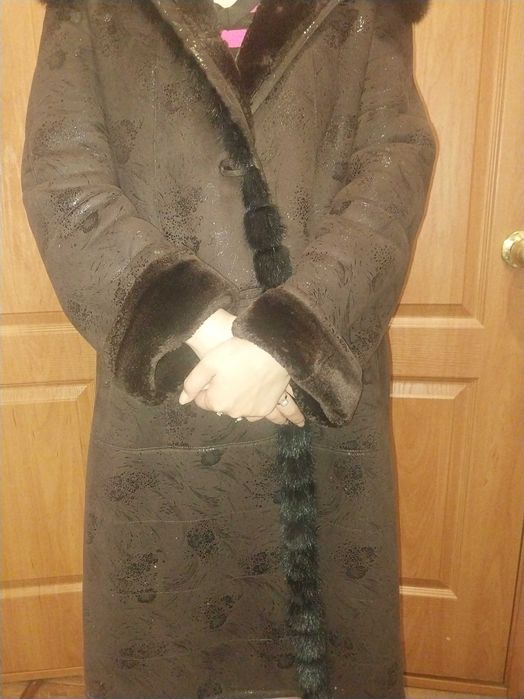 Продаю дубленку хорошая