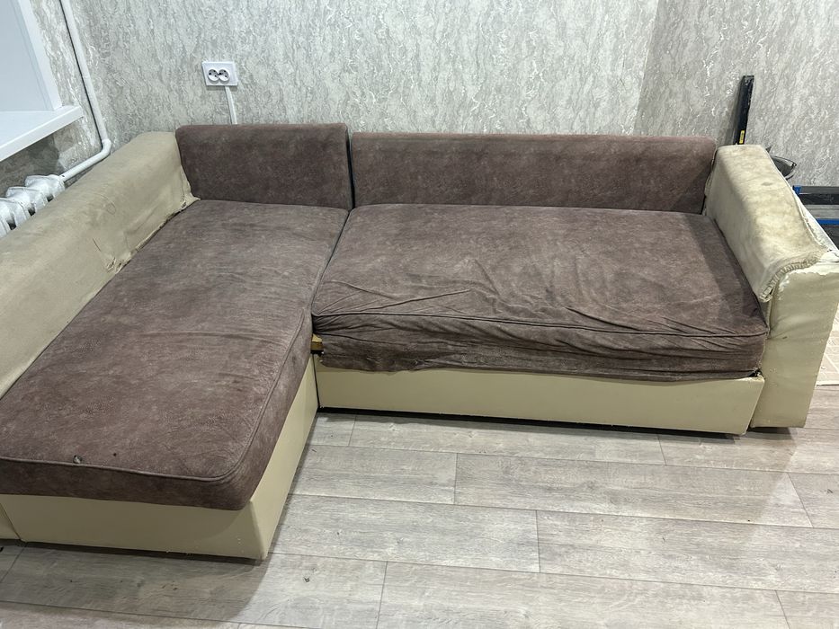Диван раздвижной угловой