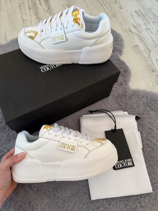 Оригинални обувки Versache Jeans