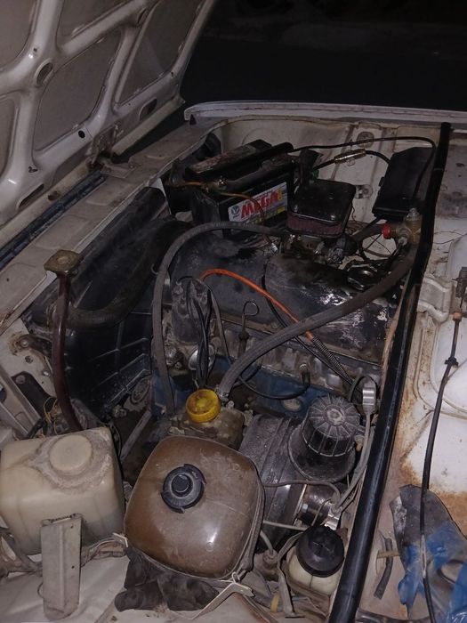 Vaz 2107 sotiladi