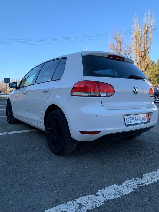 Vw Golf 6 EURO 5 1.6 MPI 102 cp Confortline Alb Perlat 2011 Privat TOP
