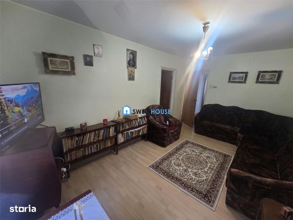 Apartament 3 camere zona 1 Decembrie Fagaras