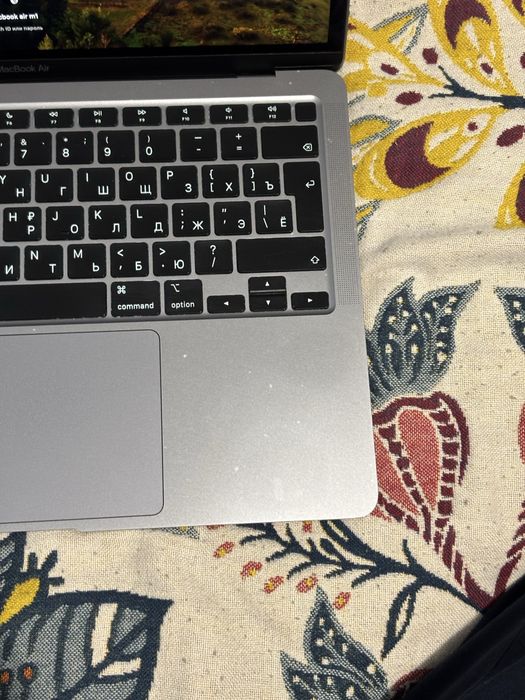 MacBook Air M1 8/256