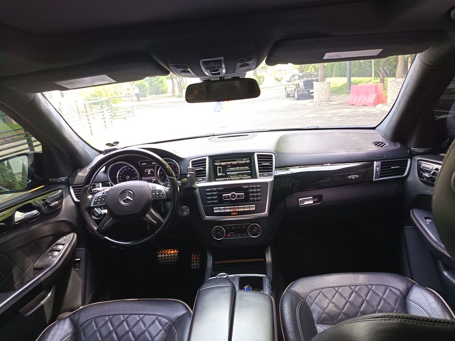 Mercedes Ml 400 в идеальном состоянии