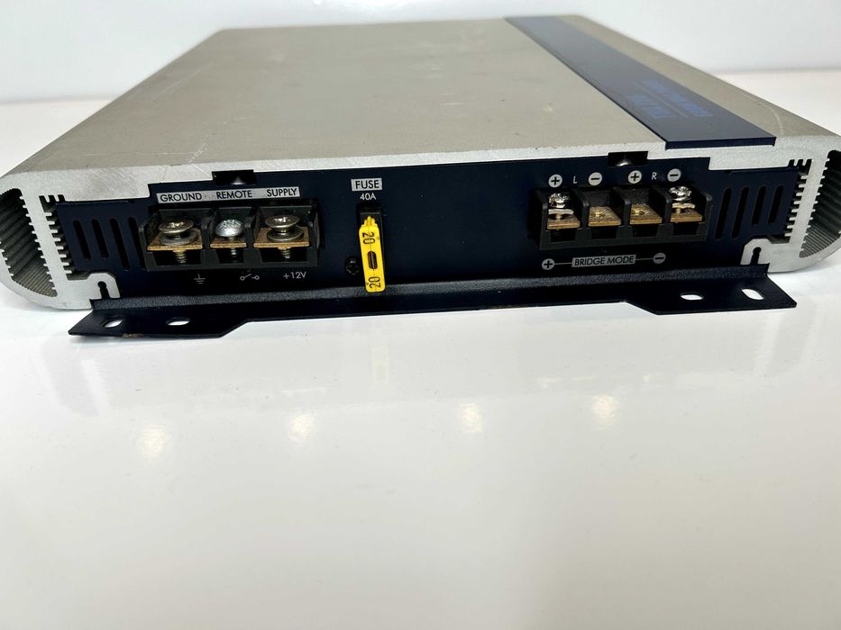 Amplificator statie auto Blaupunkt THA 280