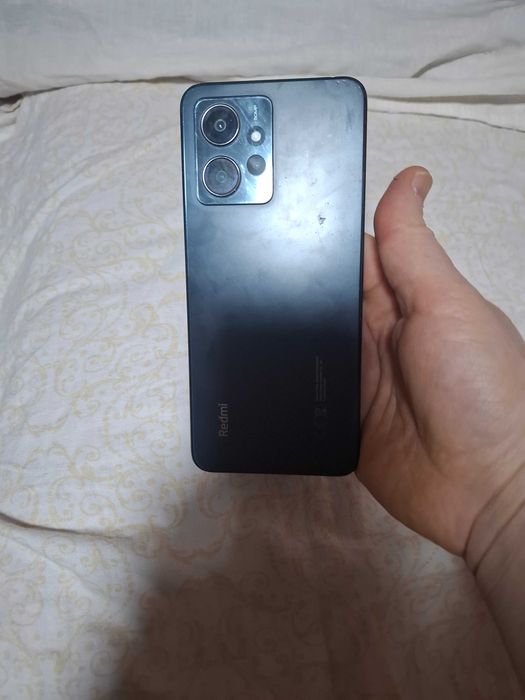 Смартфон Xiaome Redmi note 12