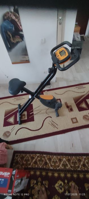 продаём  велосипед тренажор